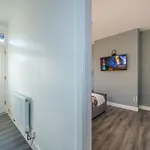 *rd12s* For Your Relaxed & Cosy + Free Parking + Free Fast Wifi * Homestay szállás Leeds