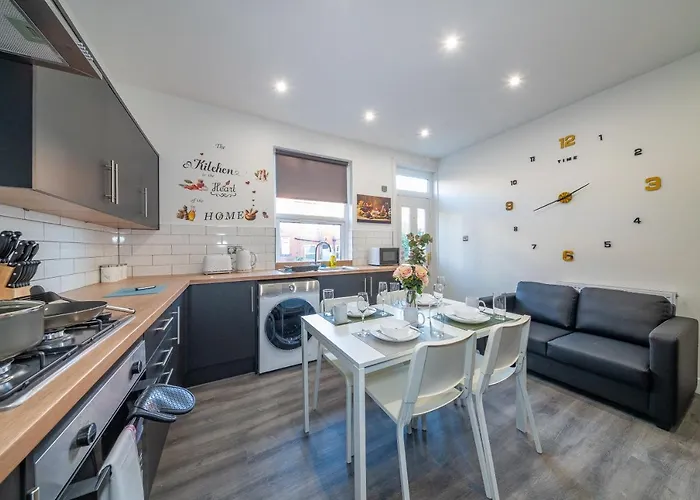 Homestay szállás *rd12s* For Your Relaxed & Cosy + Free Parking + Free Fast Wifi * Leeds