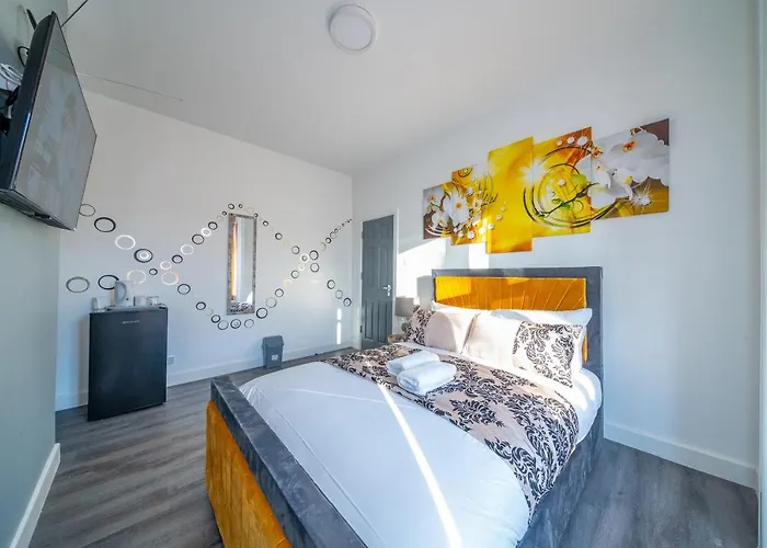 *rd12s* For Your Relaxed & Cosy + Free Parking + Free Fast Wifi * *